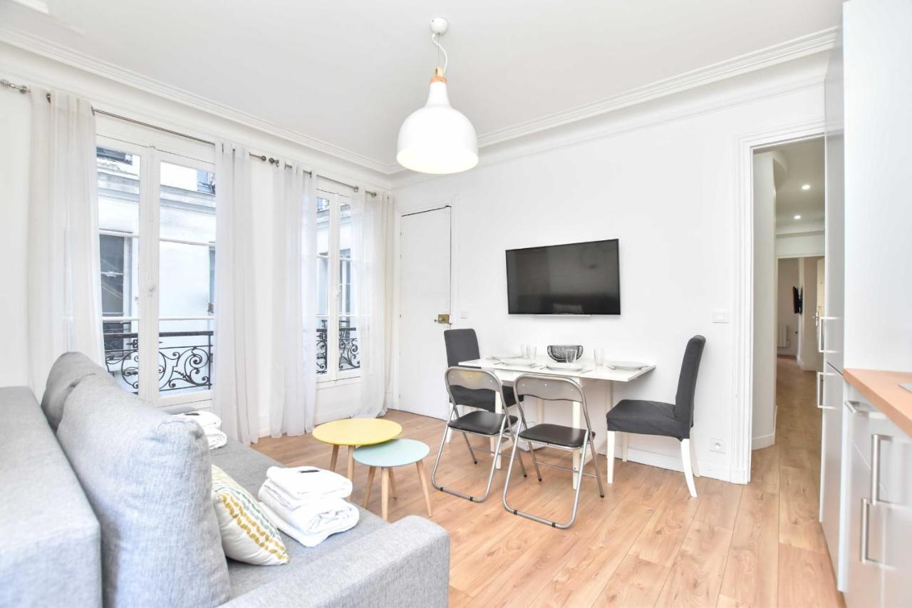 Cozy Apartment 1Br 4P - Royal Palace Lo Museum Paris Exteriör bild